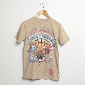 NBA Finals Shirt Mens Small Tan Jazz Bulls Basketball Tee